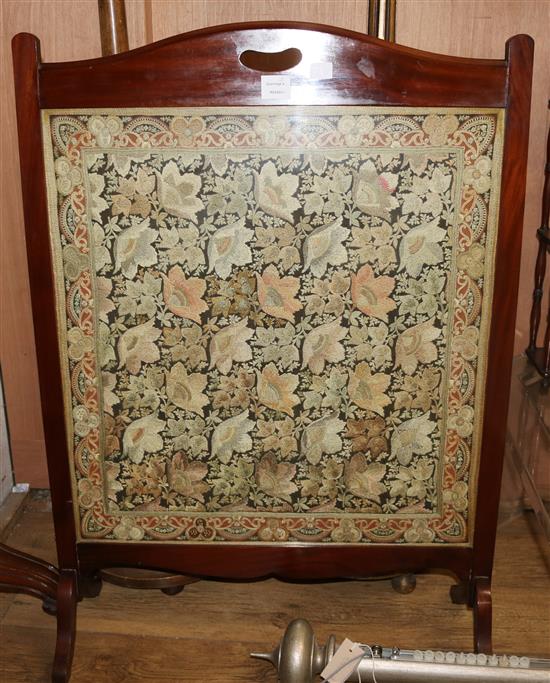 Two carved and giltwood lamp standards and a silk embroidered mahogany framed fire screen fire screen W.72cm